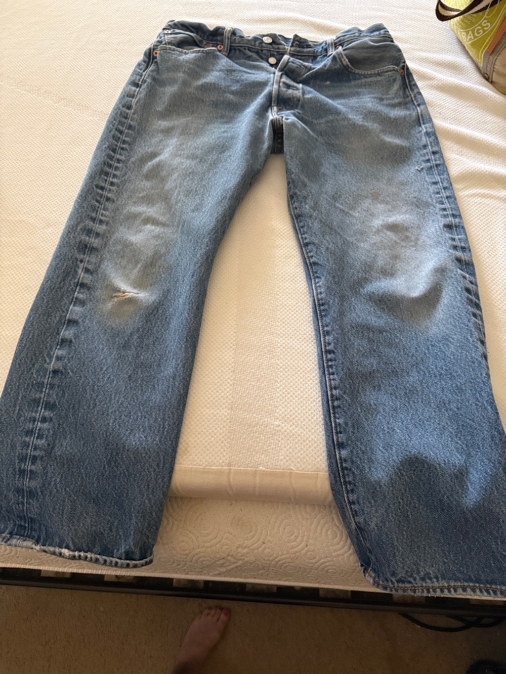 Levi's Relaxed Fit Men's Jeans in Faded Blue
